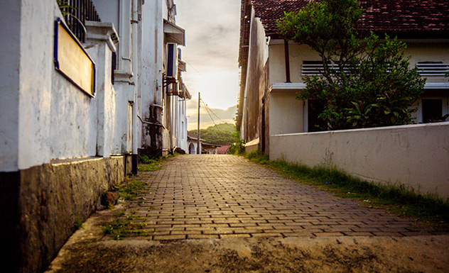 Galle Fort walk with a local - Experience - Sri Lanka In Style