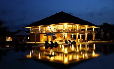 Water Garden - Sri Lanka In Style