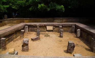 Ritigala forest monastery with a local guide - Ulagalla Resort - Sri Lanka In Style